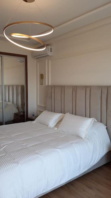 Chez Miguel Appartement Casablanca Avec Piscine Eksteriør billede