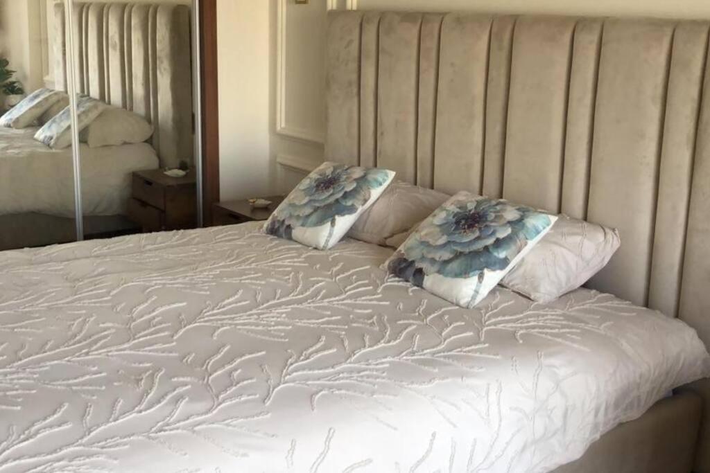 Chez Miguel Appartement Casablanca Avec Piscine Eksteriør billede