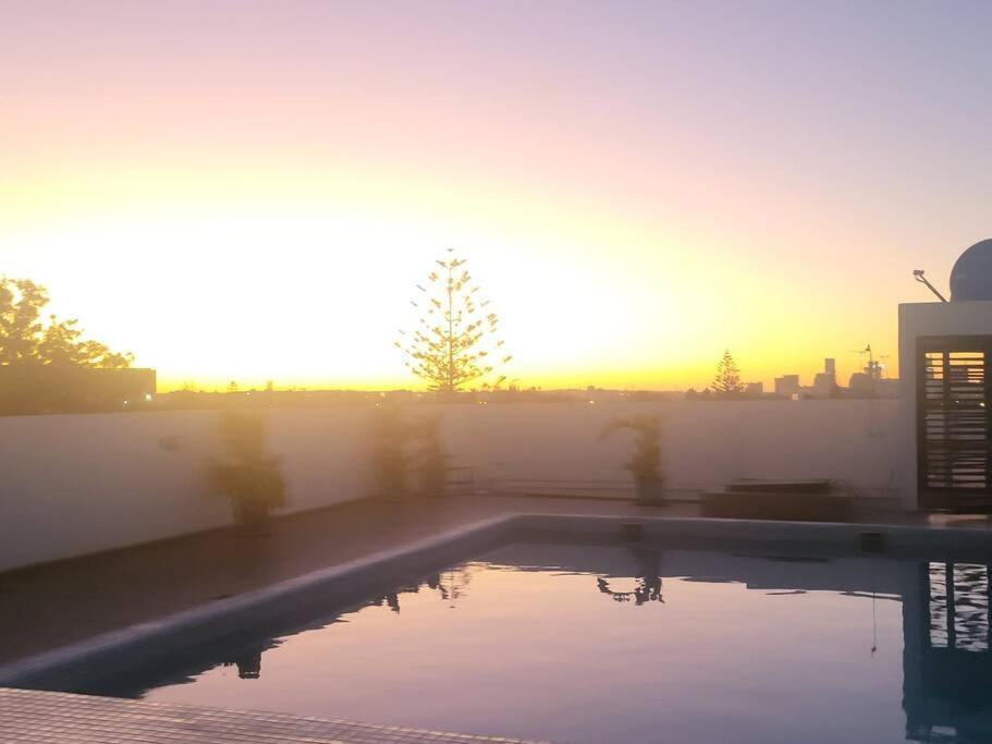 Chez Miguel Appartement Casablanca Avec Piscine Eksteriør billede
